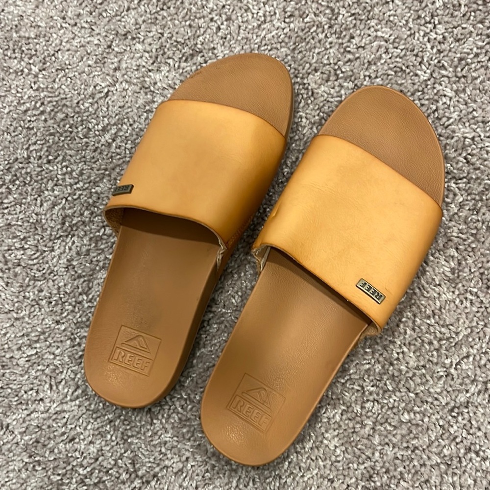 Women’s Reef sandals